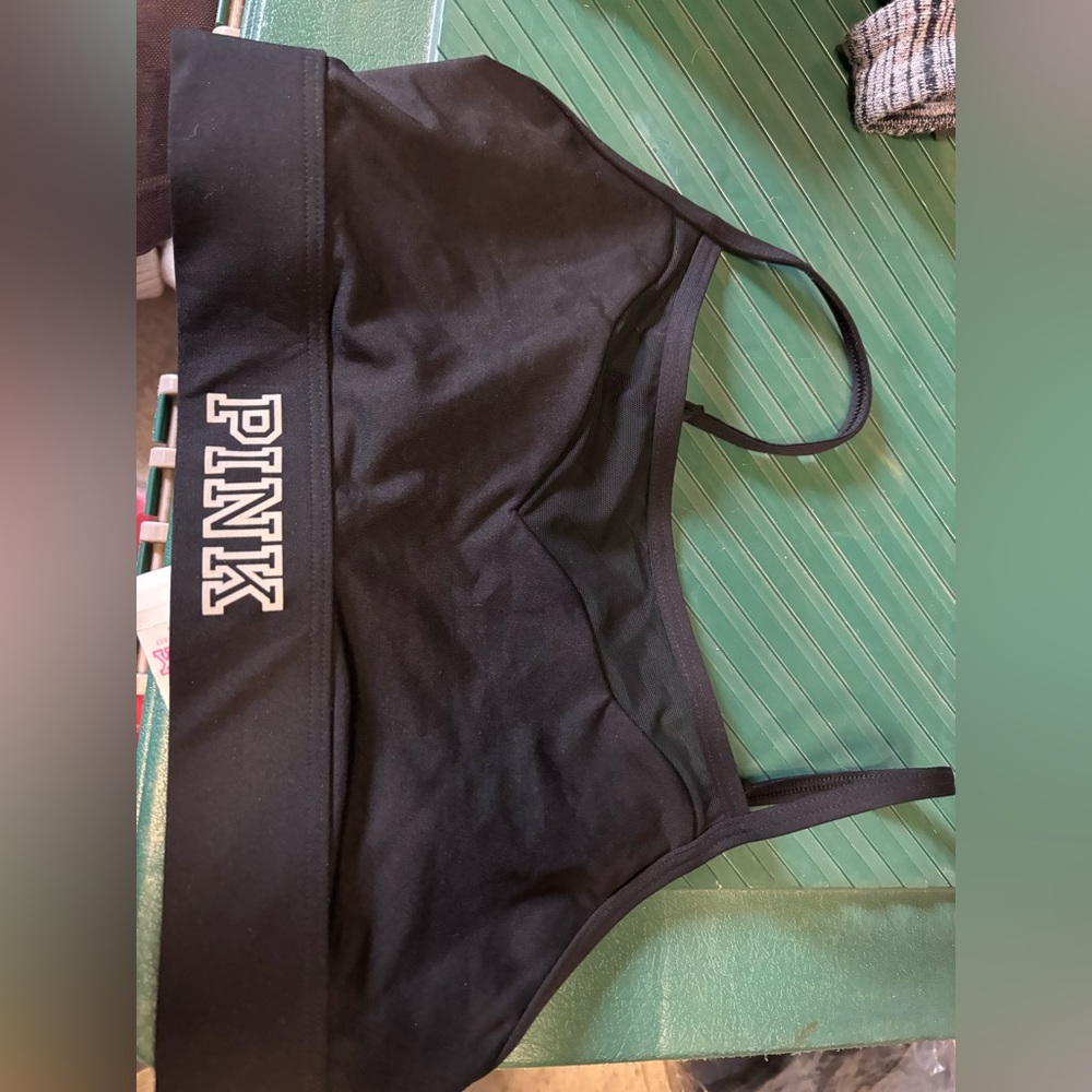 NWT sport bra.  Size small